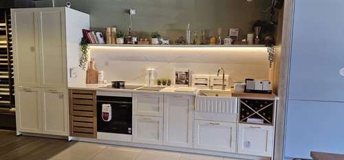 Display shaker style german - style,